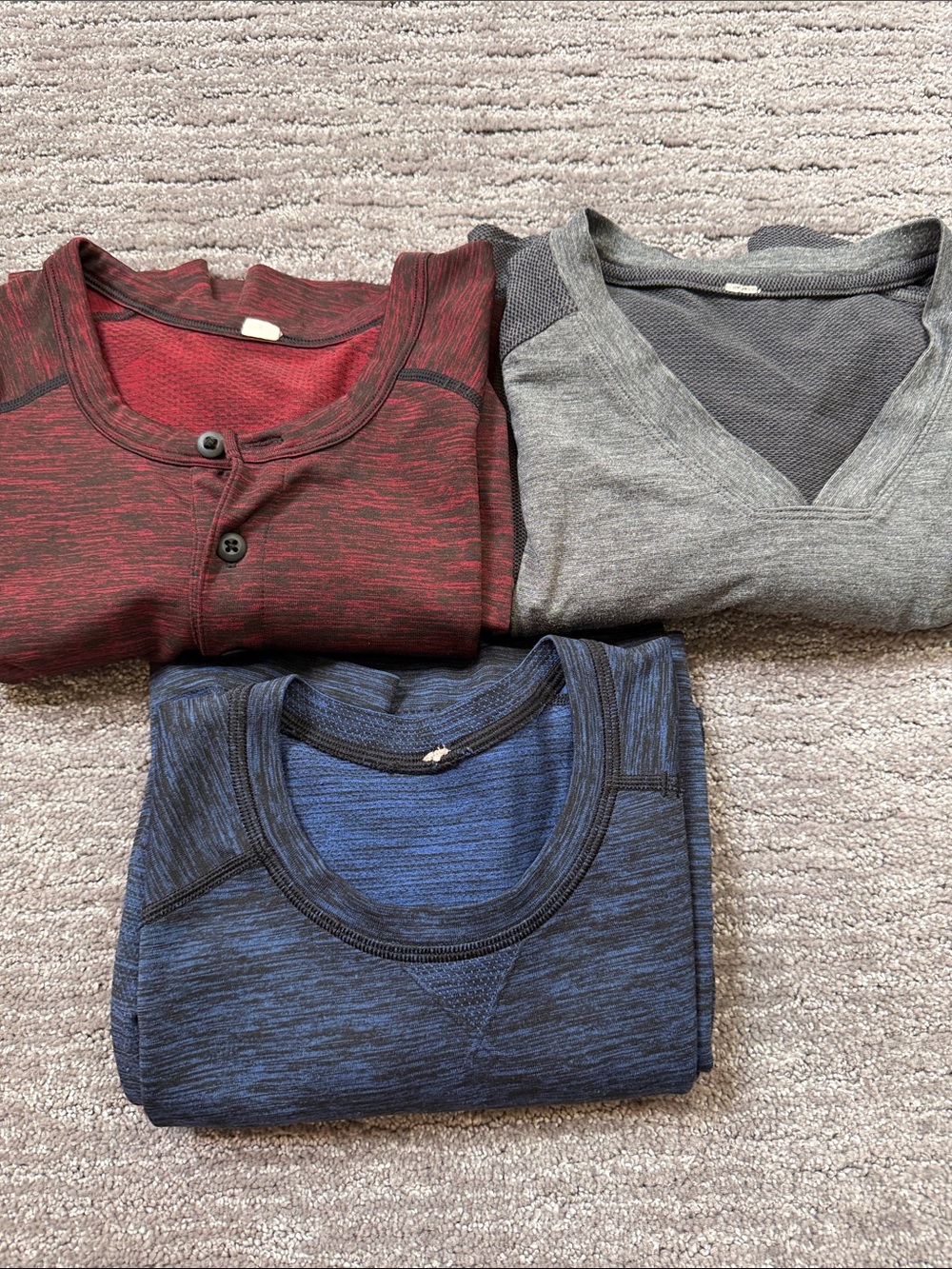 Lululemon 3-Pack Heathered Crew & V-Neck Tops - Red, Gray, Blue - Medium